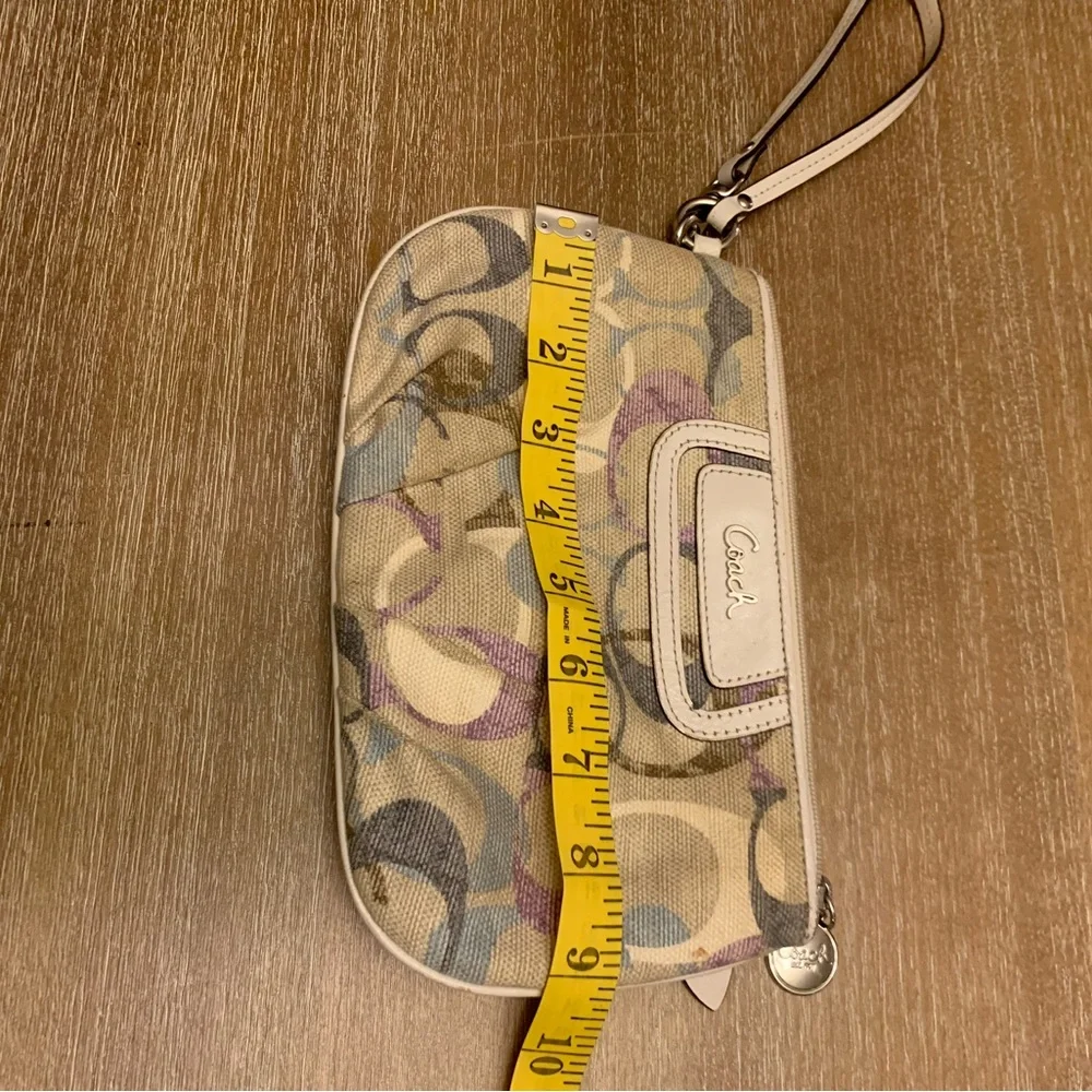 Y2K Coach wristlet - Picture 2 of 11